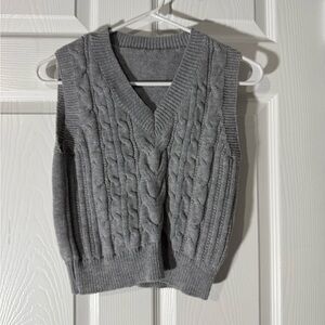 Cable Knit V-Neck Sweater Vest - Gray